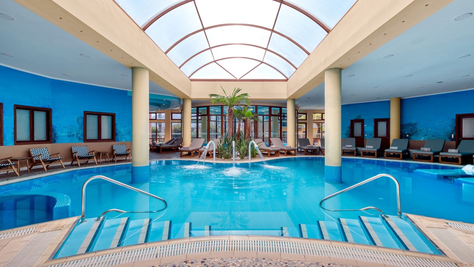pools-indoor-pool
