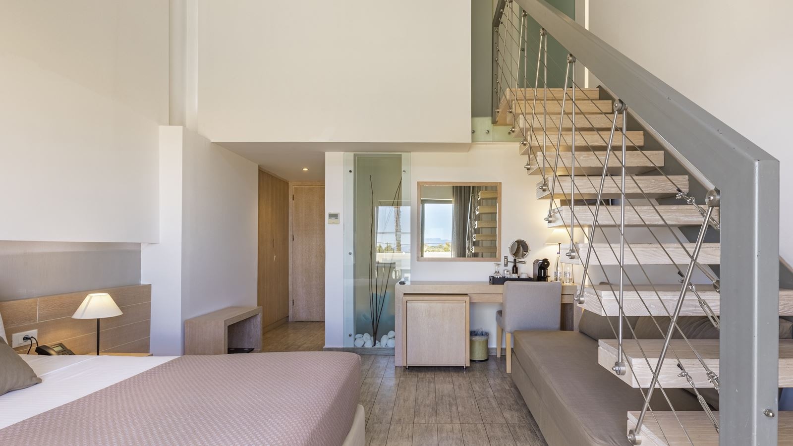 rooms-bi-level-sea-view