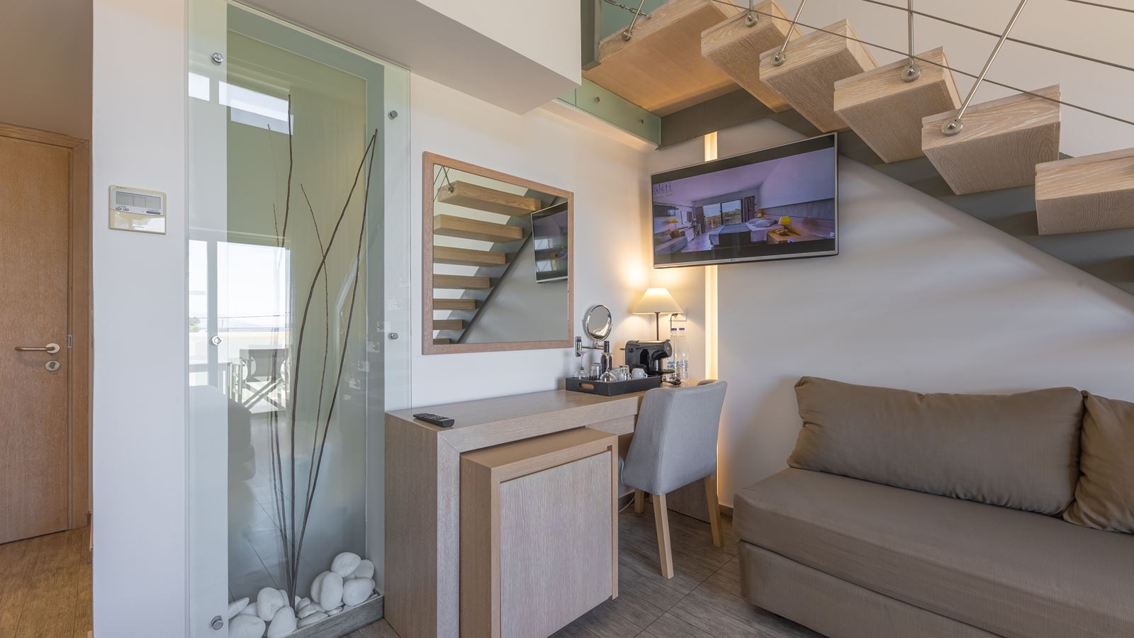 rooms-bi-level-sea-view