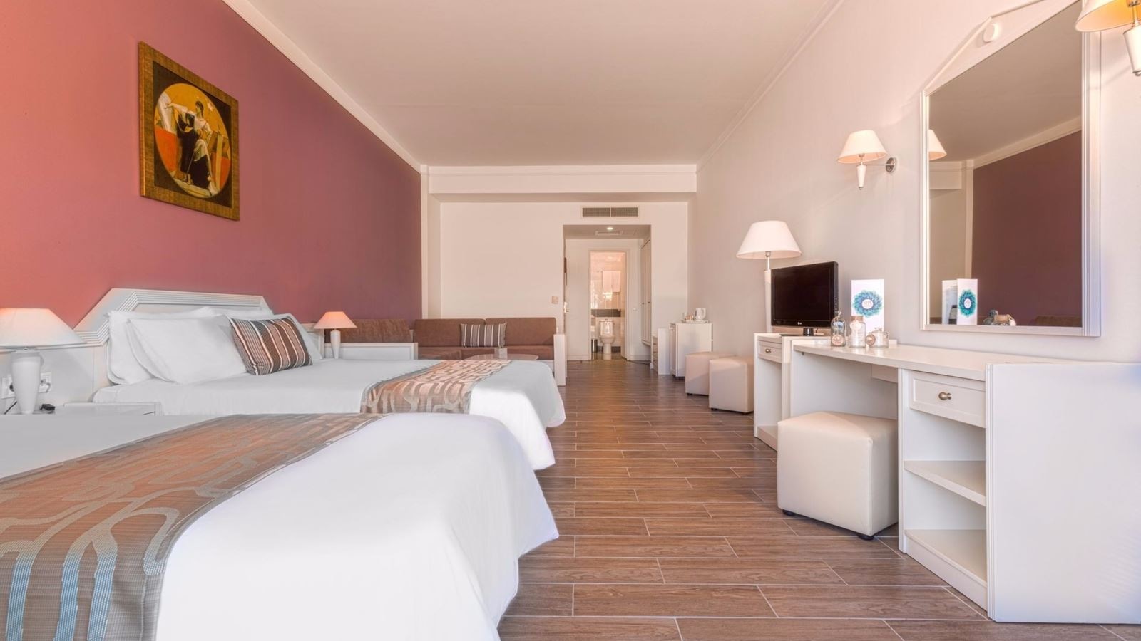 rooms-renovated-junior-suite-sea-view