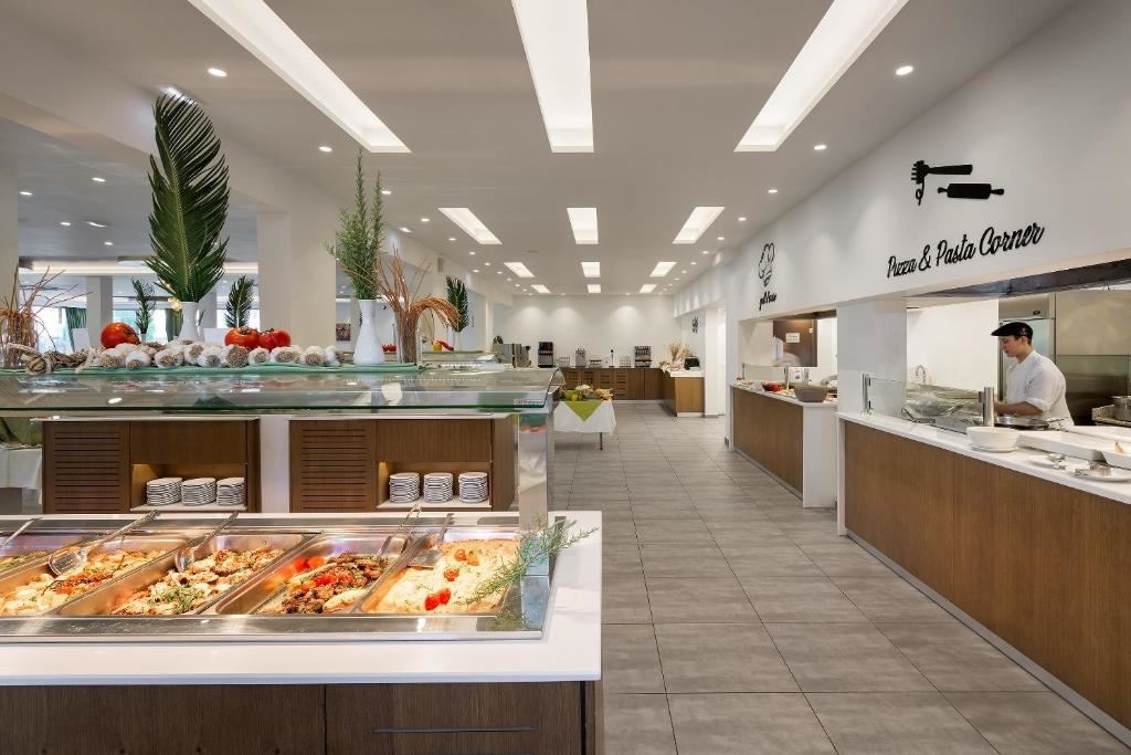 restaurants-main-restaurant