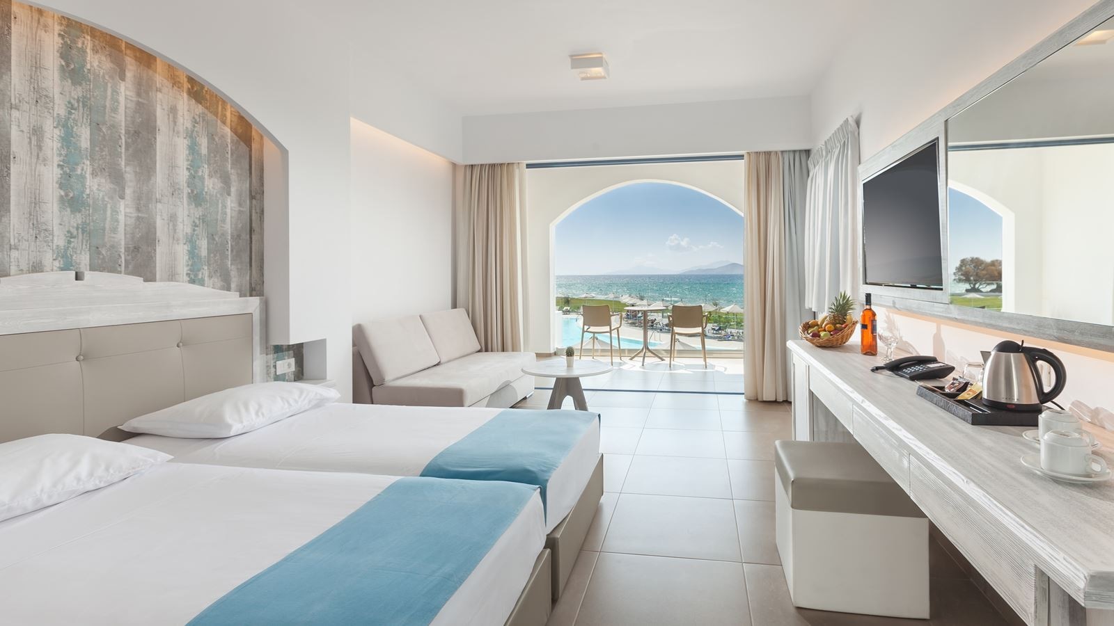 rooms-premium-bungalow-seafront