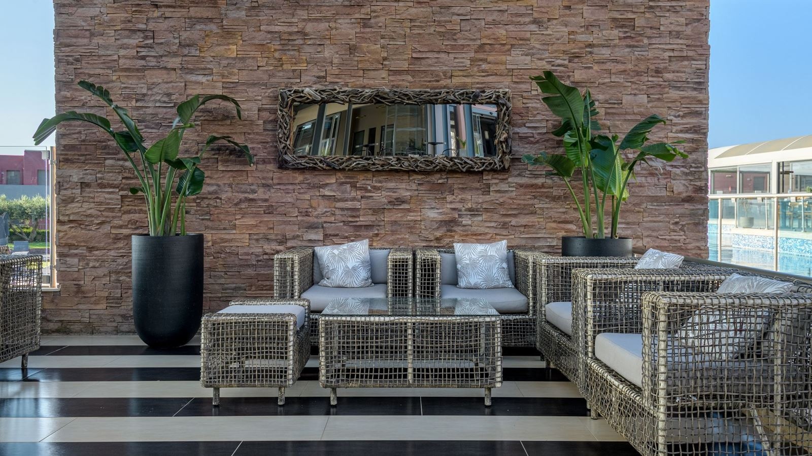 bars-julianos-main-bar