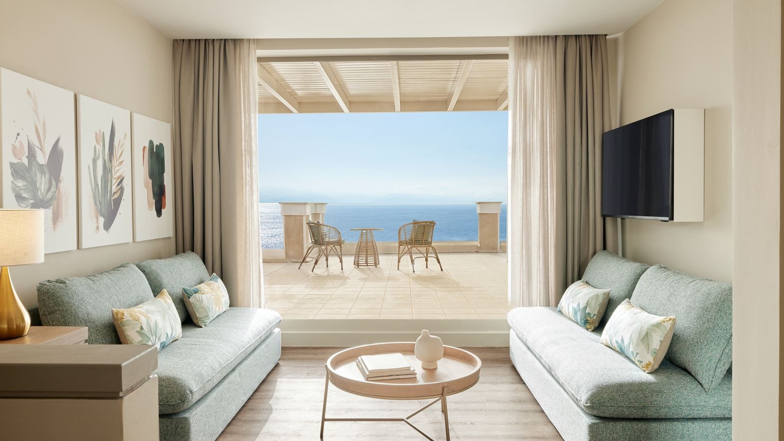 rooms-superior-family-room-sea-view