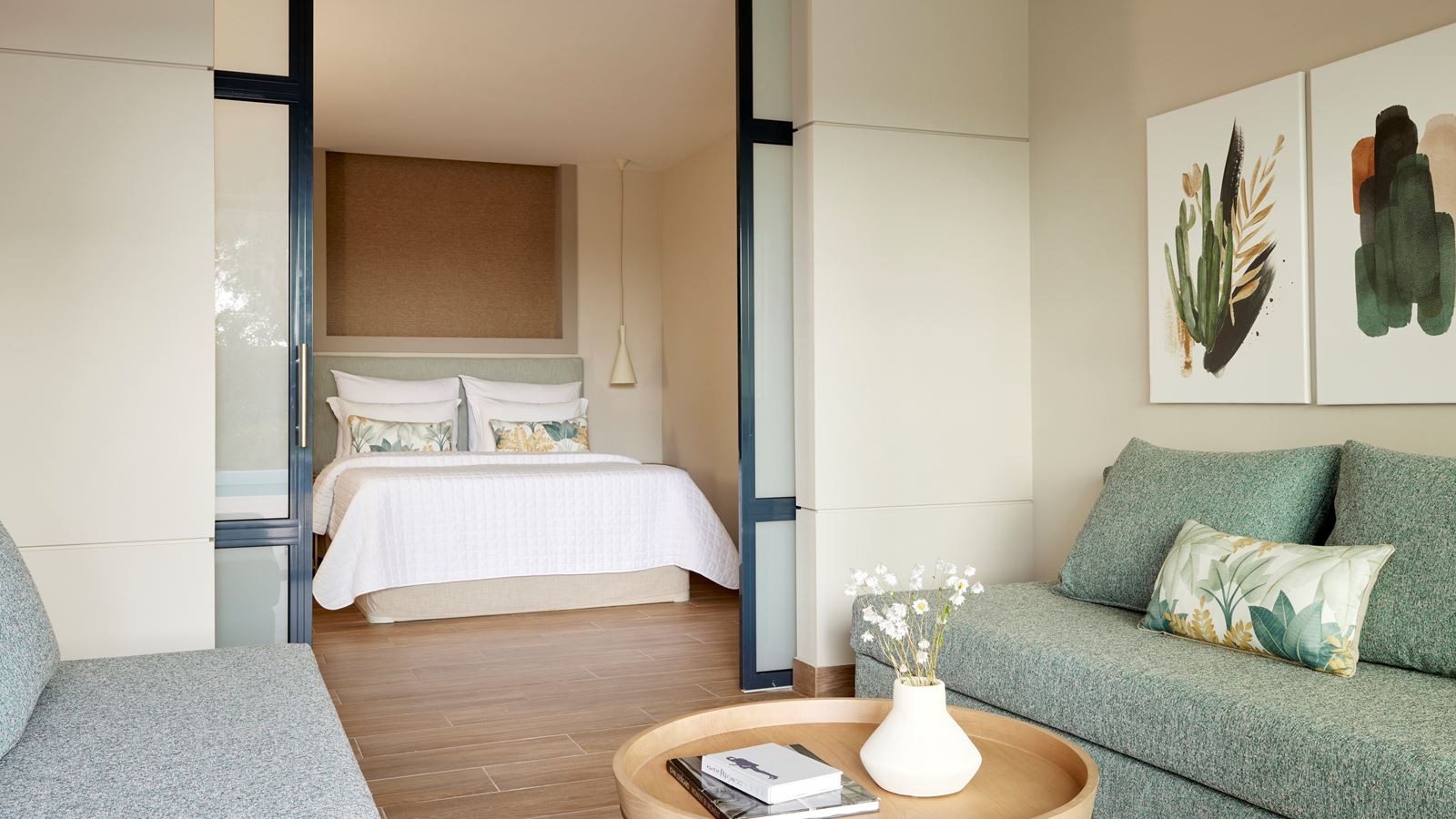 rooms-junior-suite-private-pool-garden-view