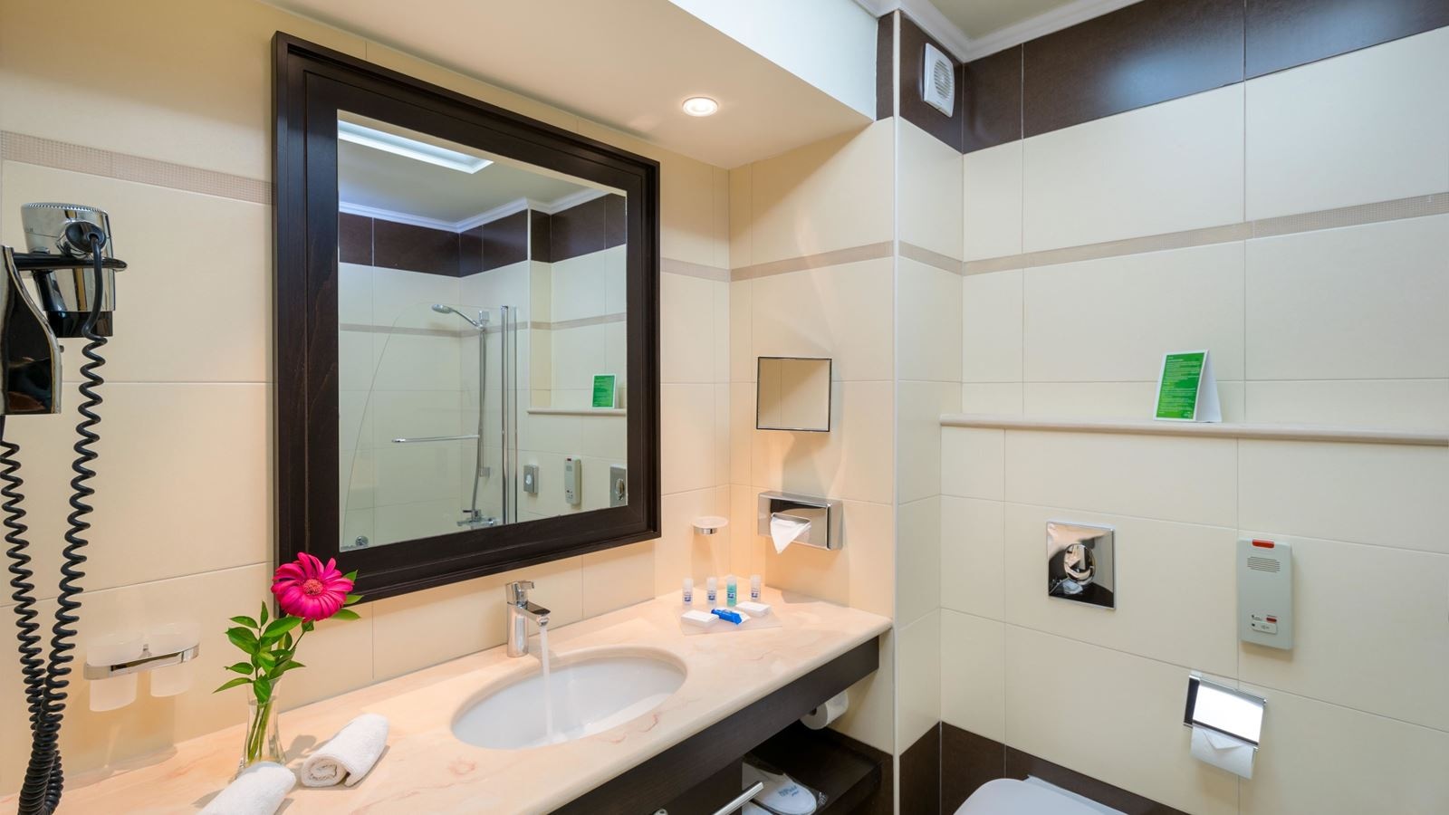 rooms-elite-club-guest-room-sea-view