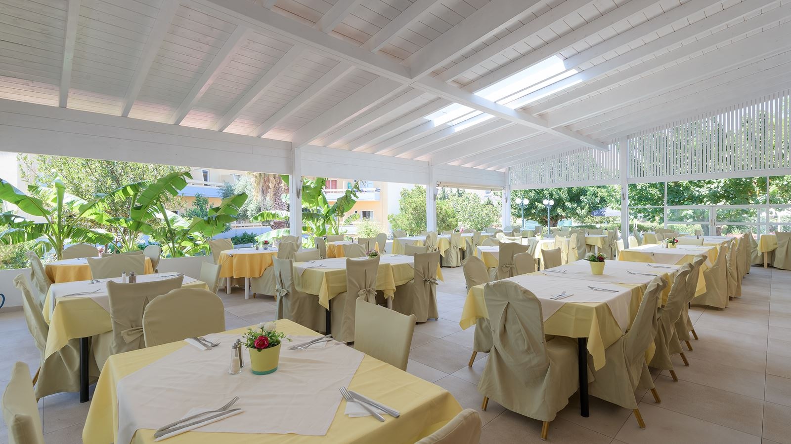 restaurants-main-restaurant