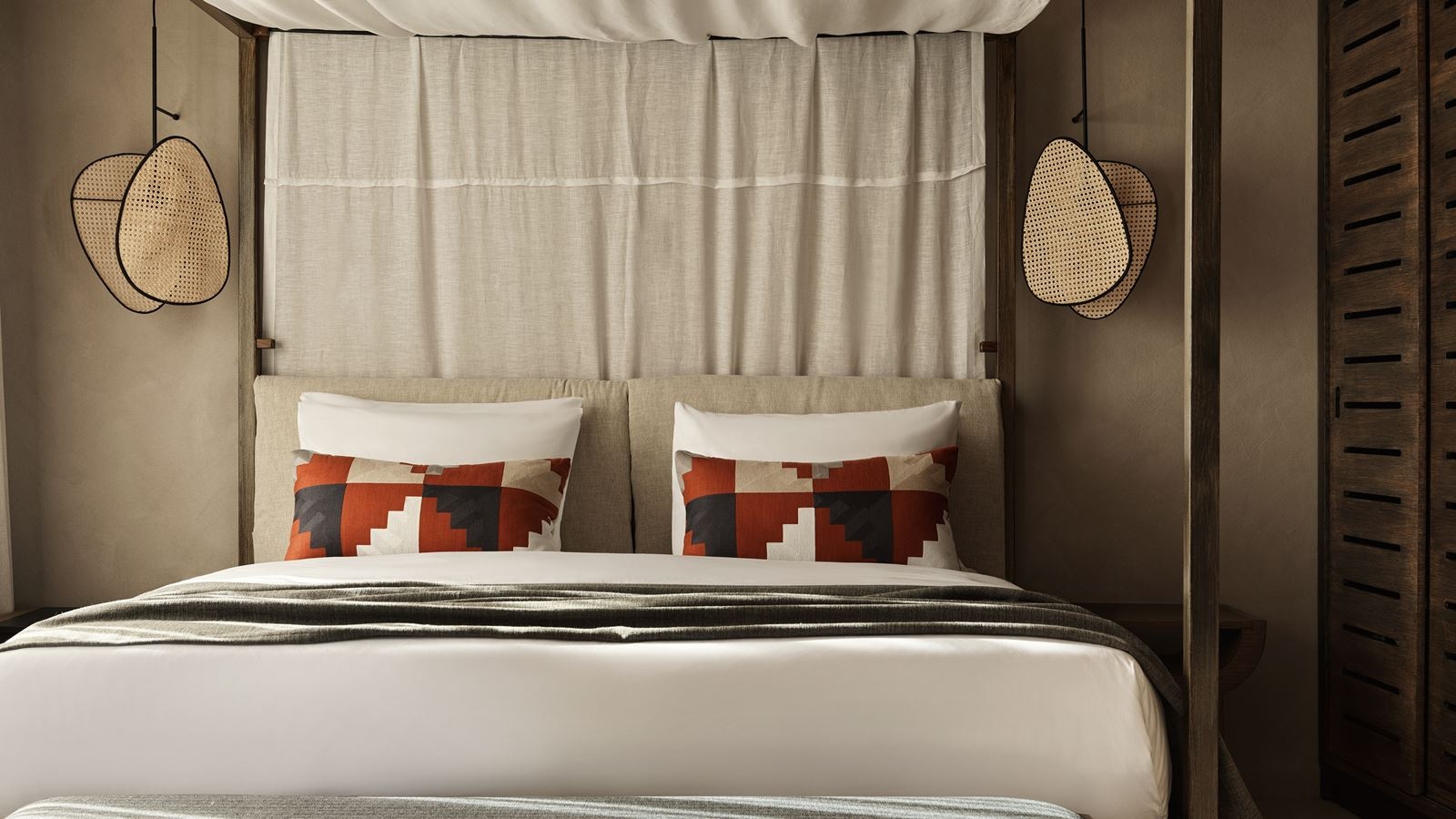 rooms-ottoman-garden-one-bedroom-suite-with-openair-jetted-tub