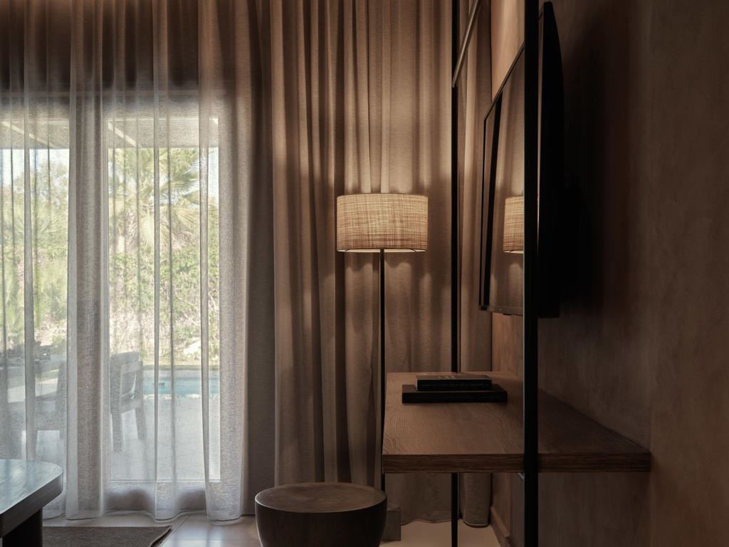 rooms-river-passage-pool-suite