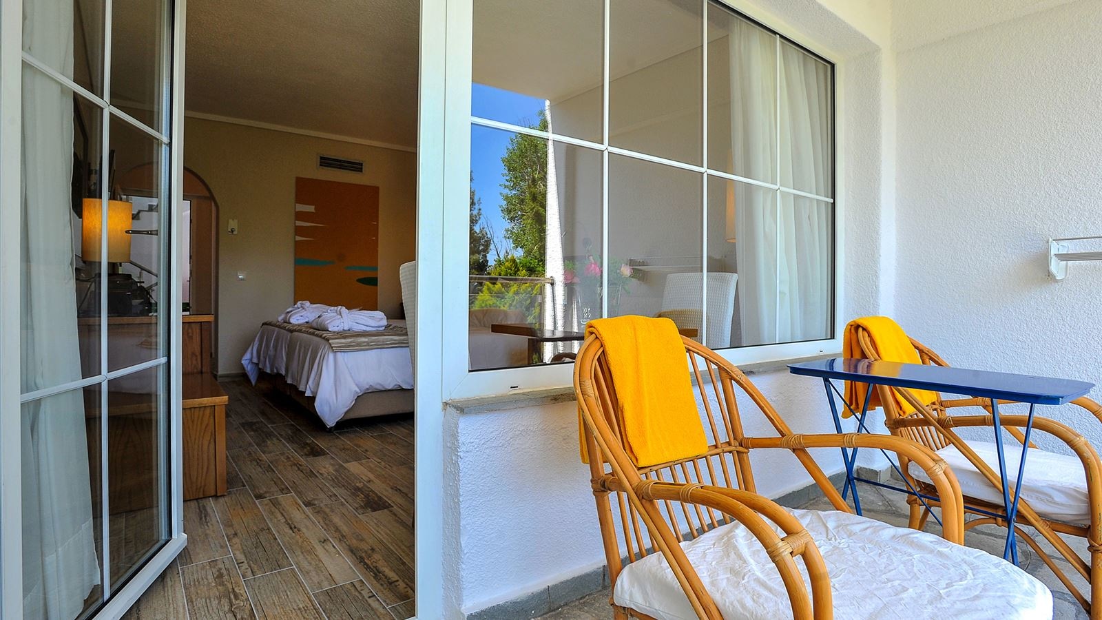 rooms-double-room-sea-view