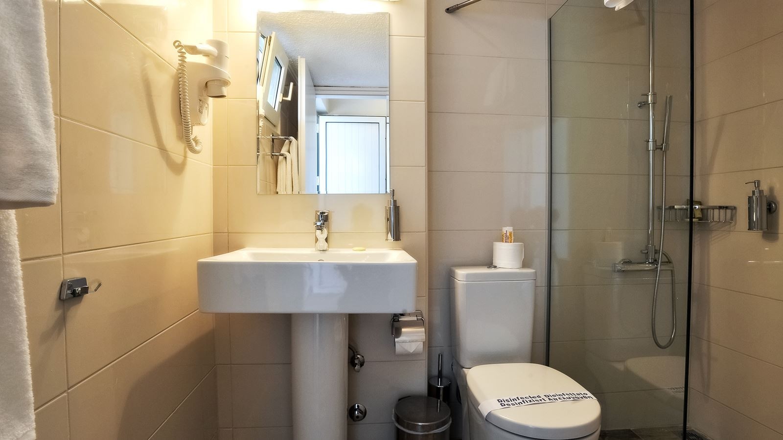 rooms-double-room-superior-side-sea-view