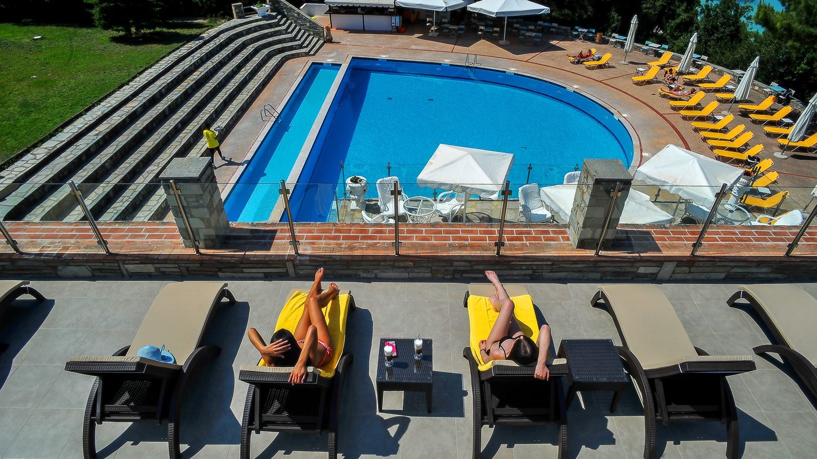 bars-main-bar-kassandra