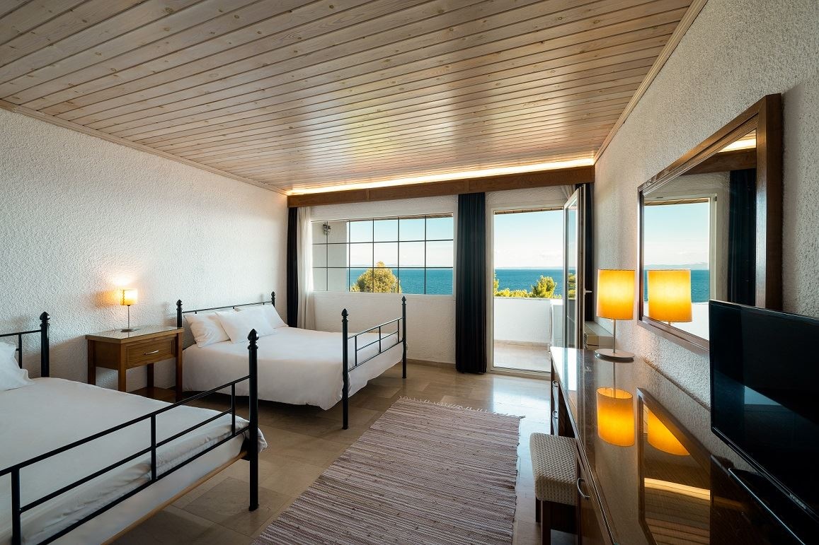 rooms-junior-suite-sea-view