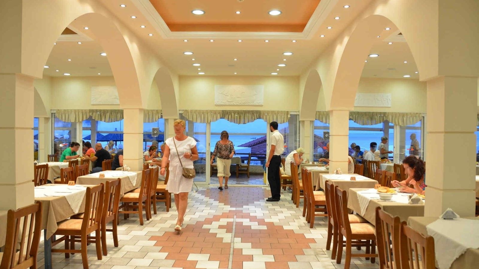 restaurants-filippos