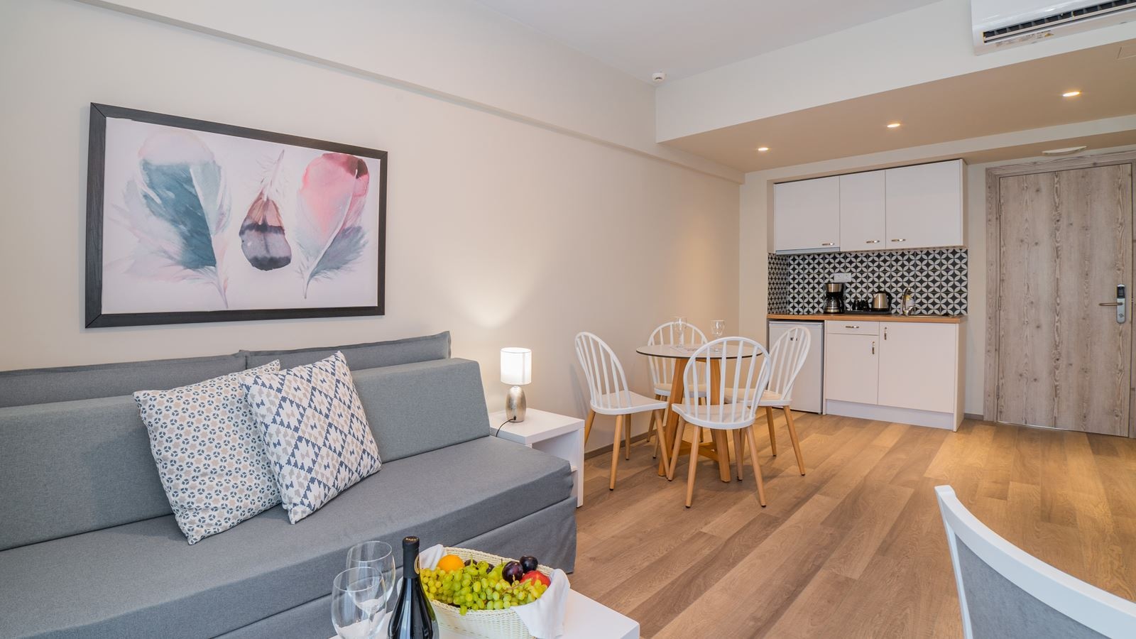 rooms-1-bedroom-apartment-superior