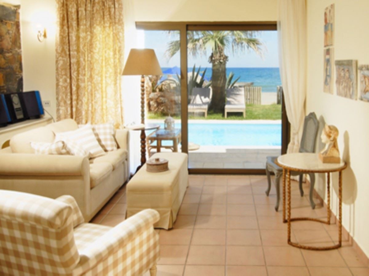 rooms-grand-villa-private-pool-mythica