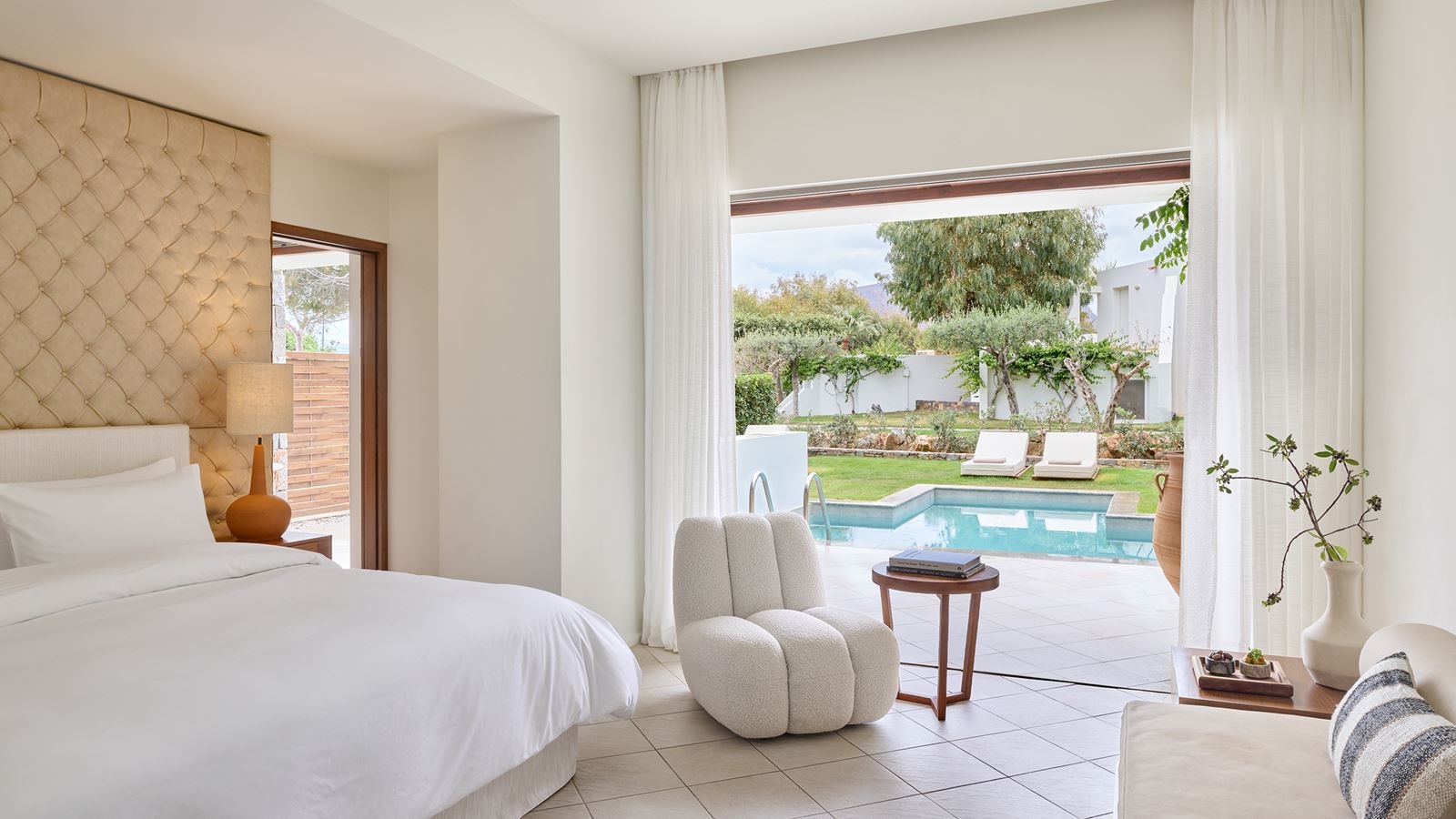 rooms-swim-up-2-bedroom-suite