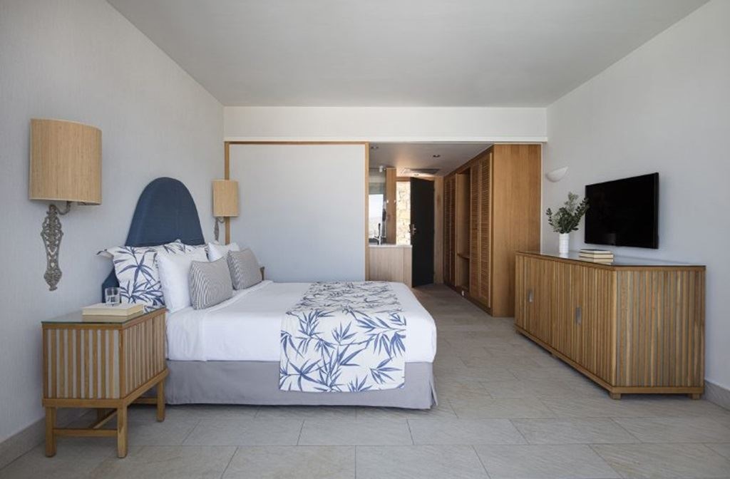 rooms-bungalow-sea-view-shared-pool