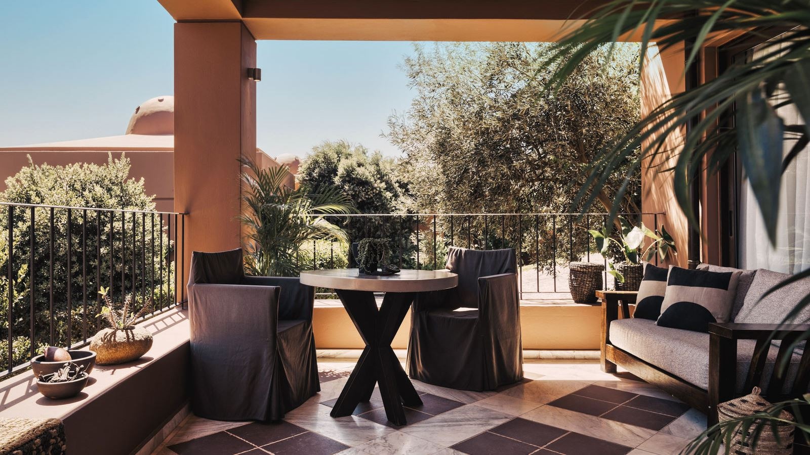 rooms-premium-1-bdr-suite-gv-with-out-jacuzzi