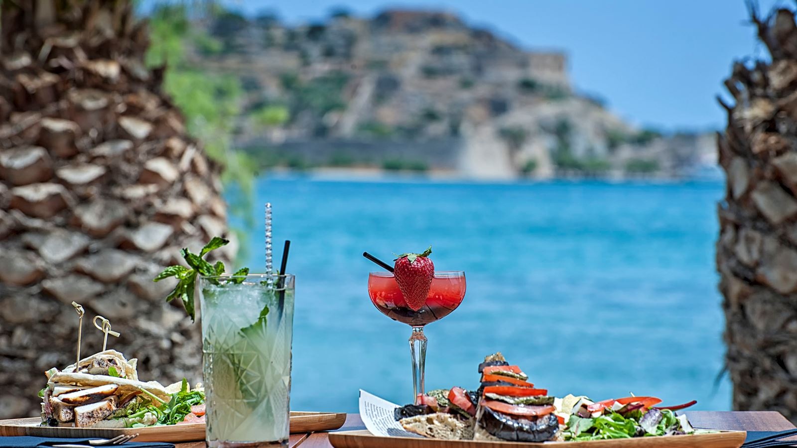 bars-breeze-all-day-beach-lounge