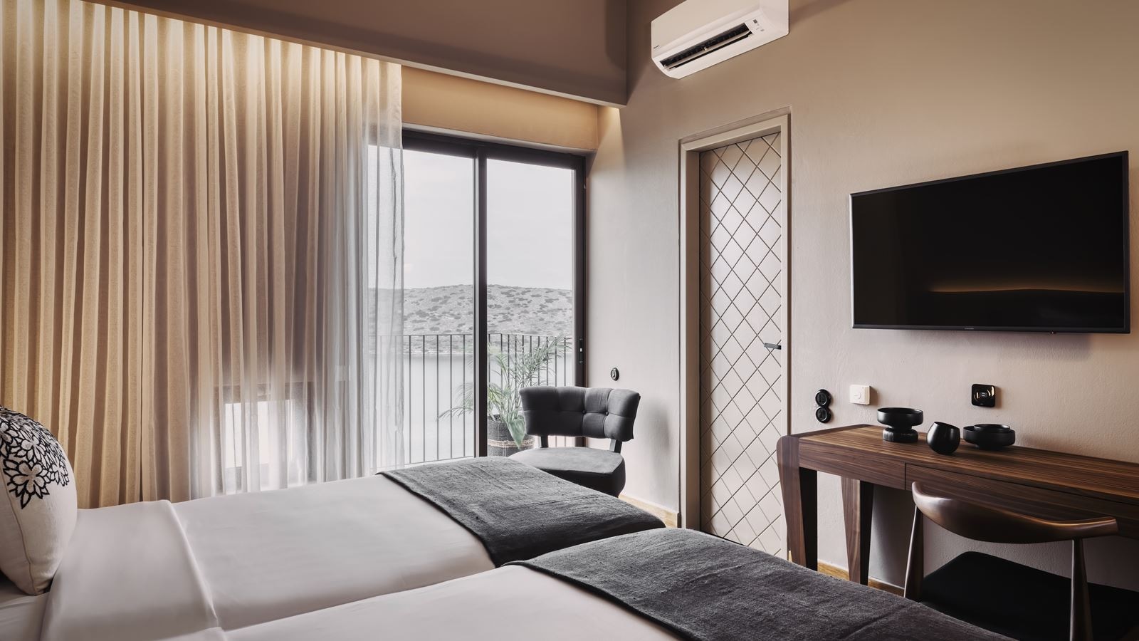 rooms-domes-luxury-villa-3-bedrooms-with-private-pool