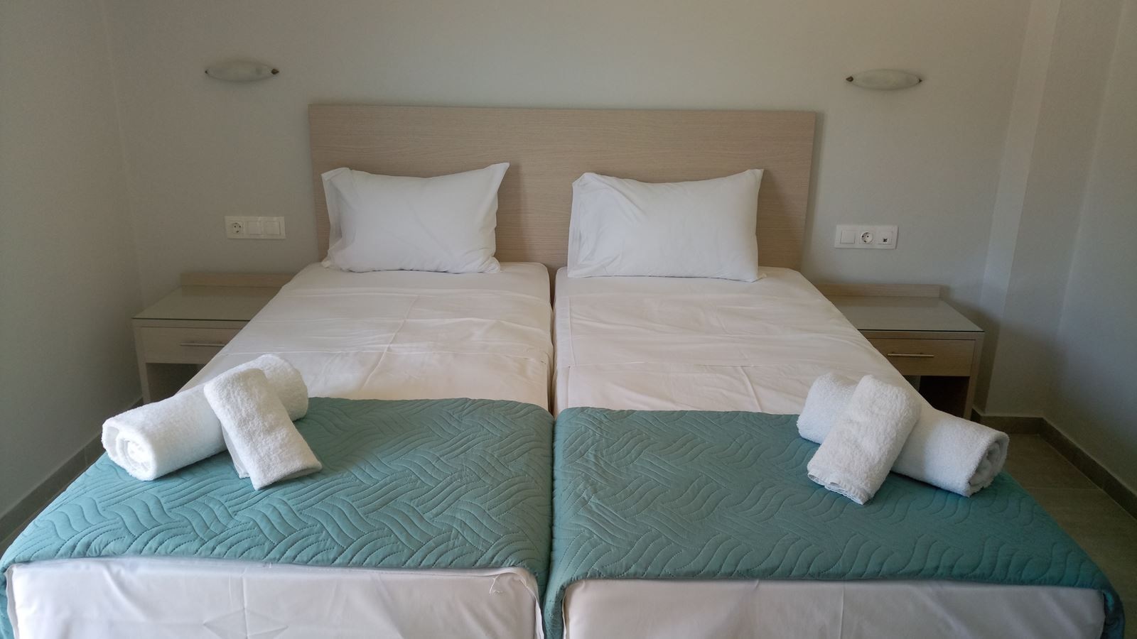 rooms-double-standard-room