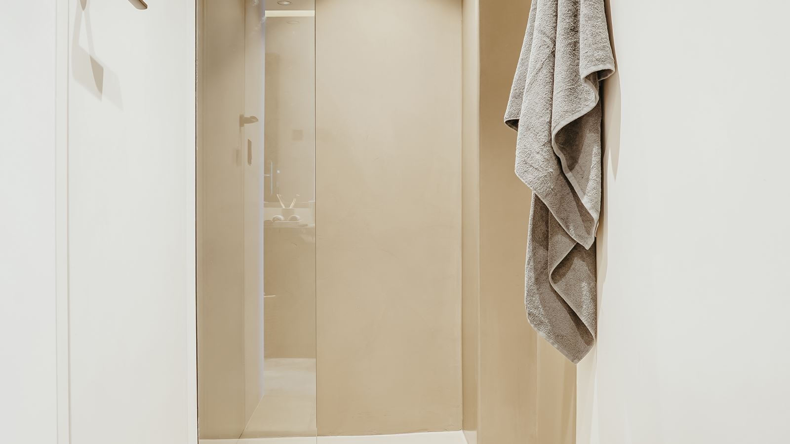 rooms-sunset-sea-view-room