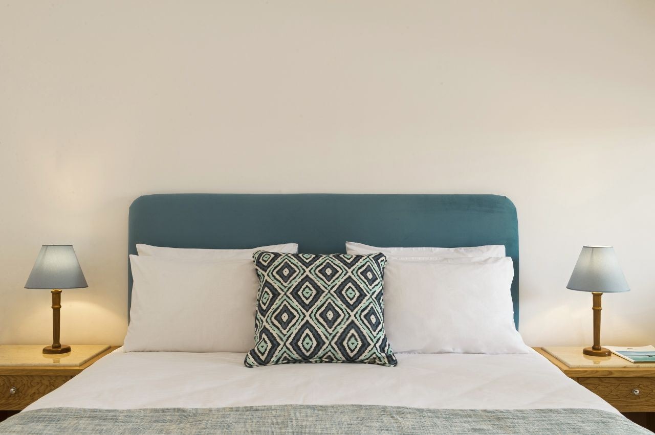 rooms-standard-single-use-room