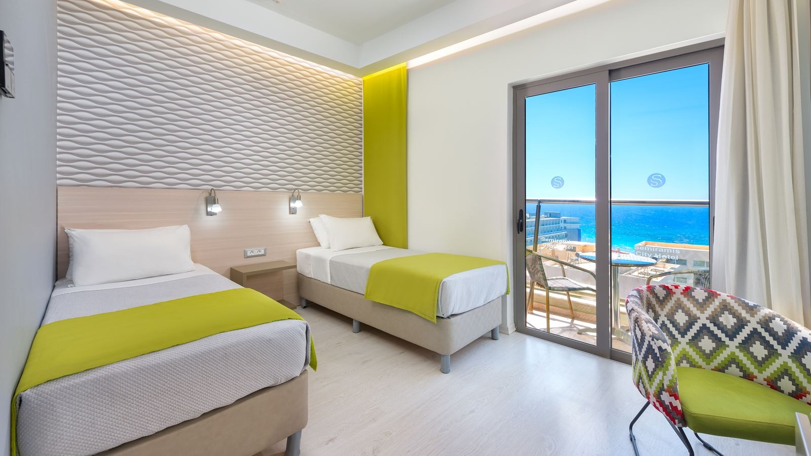 rooms-room-double-sea-view-balcony-or-terrace