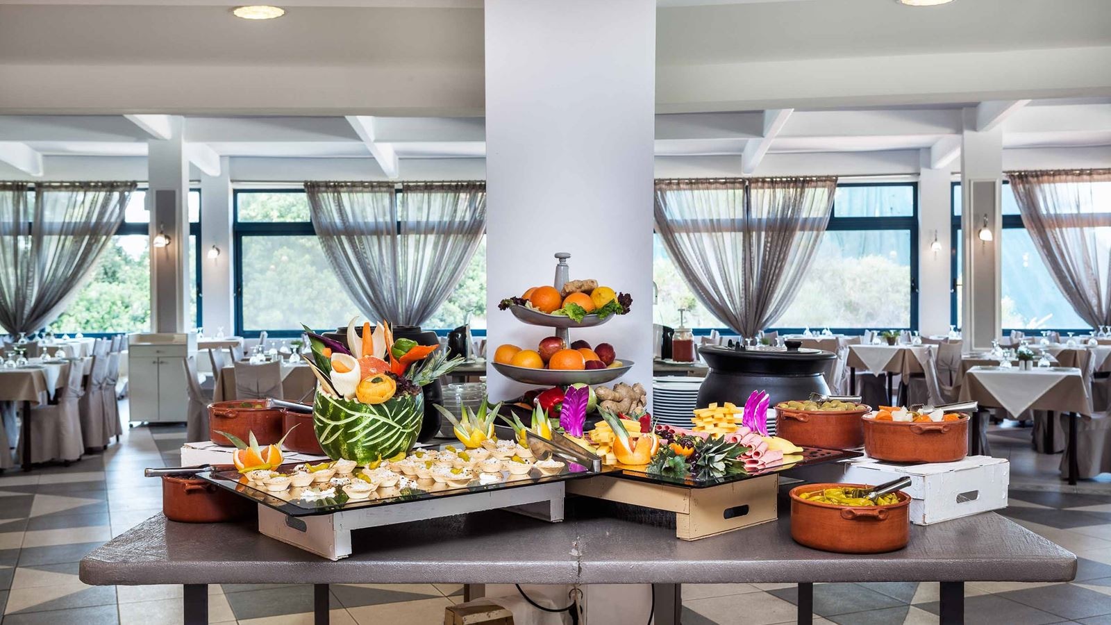 restaurants-athos-restaurant