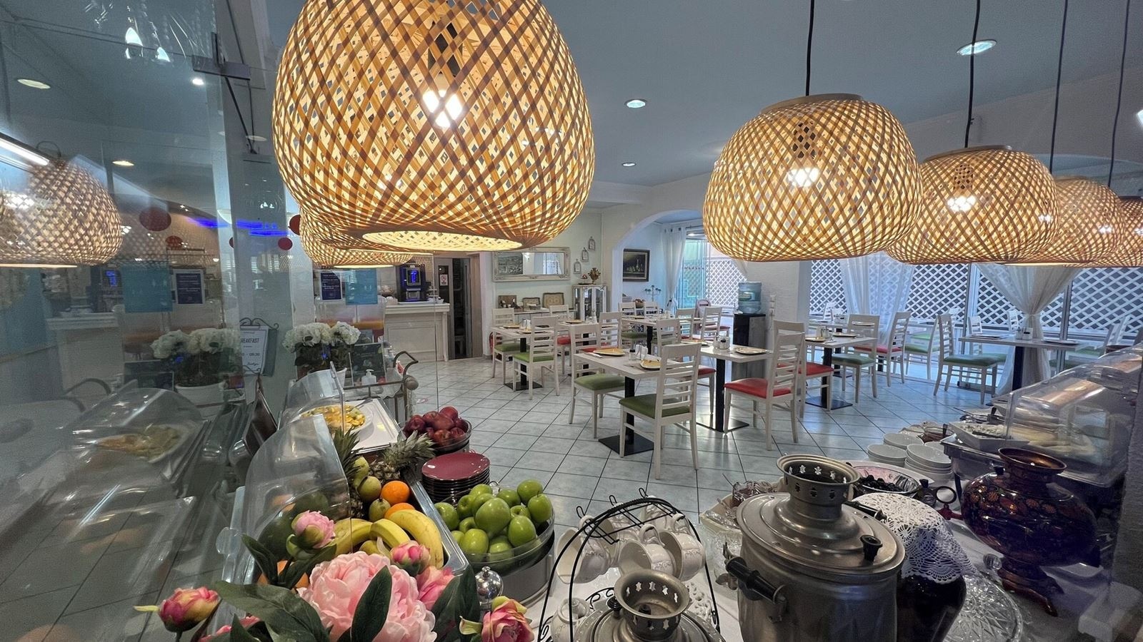 restaurants-restaurants