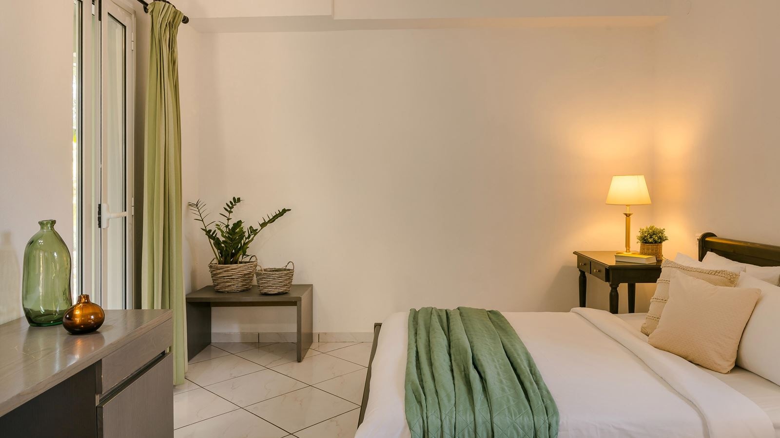 rooms-two-bedroom-family-superior-pool-view-balcony-or-terrace