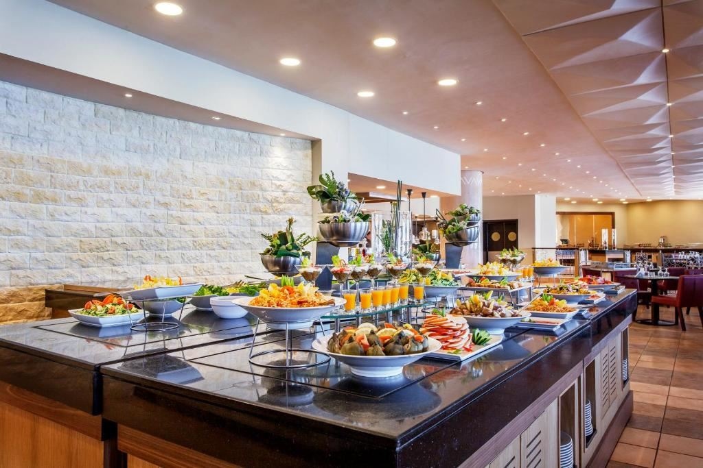 restaurants-restaurants