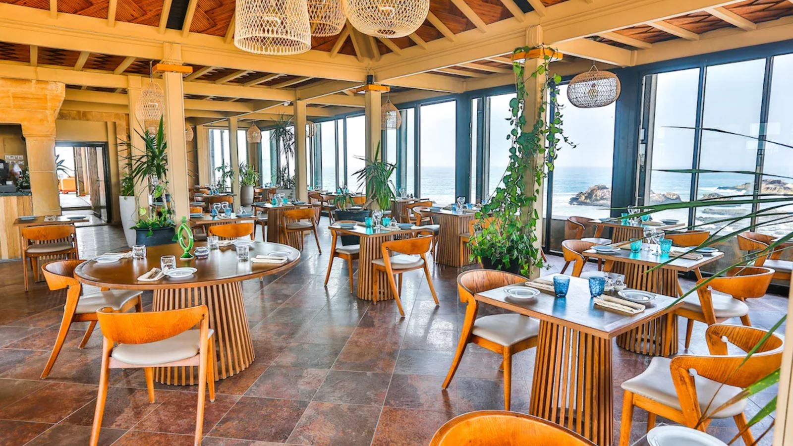 restaurants-main-restaurant