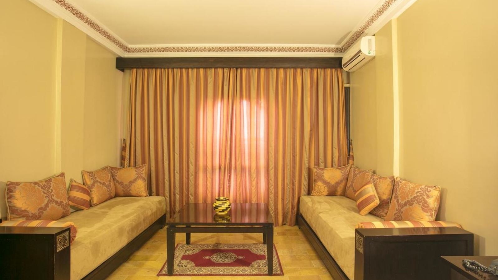 rooms-double-deluxe-room