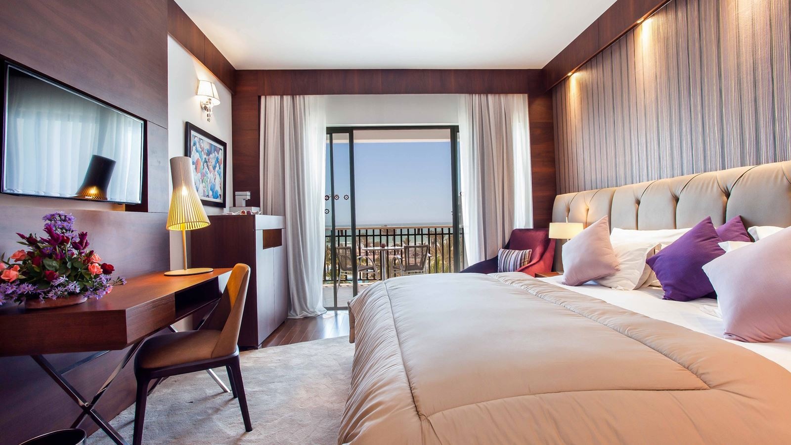 rooms-standard-room-balcony-or-terrace