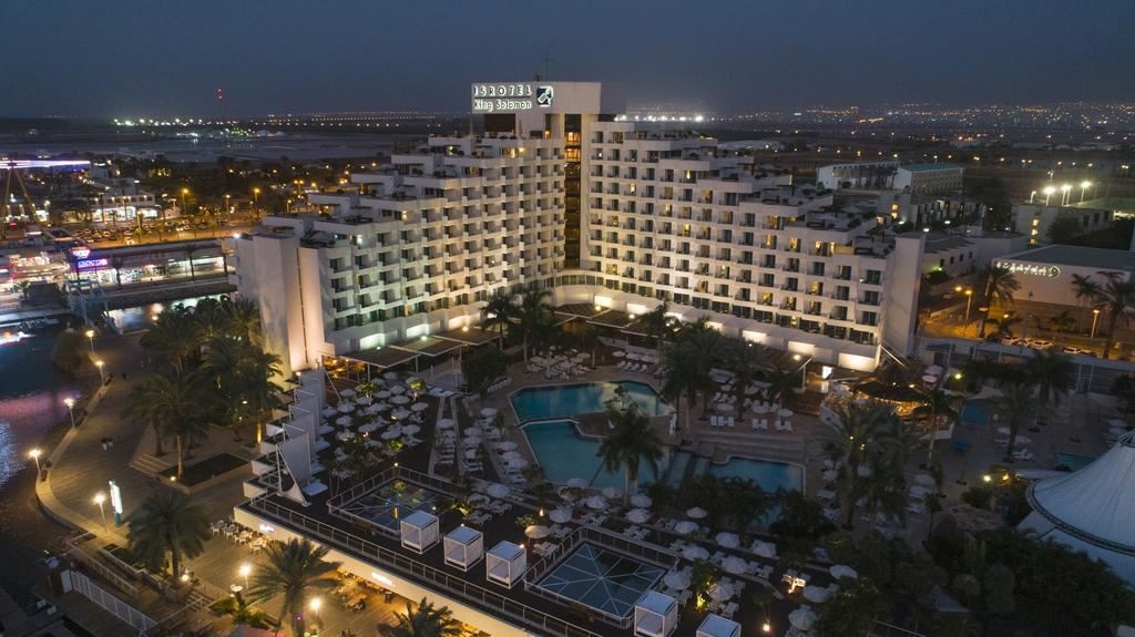 general-main-building