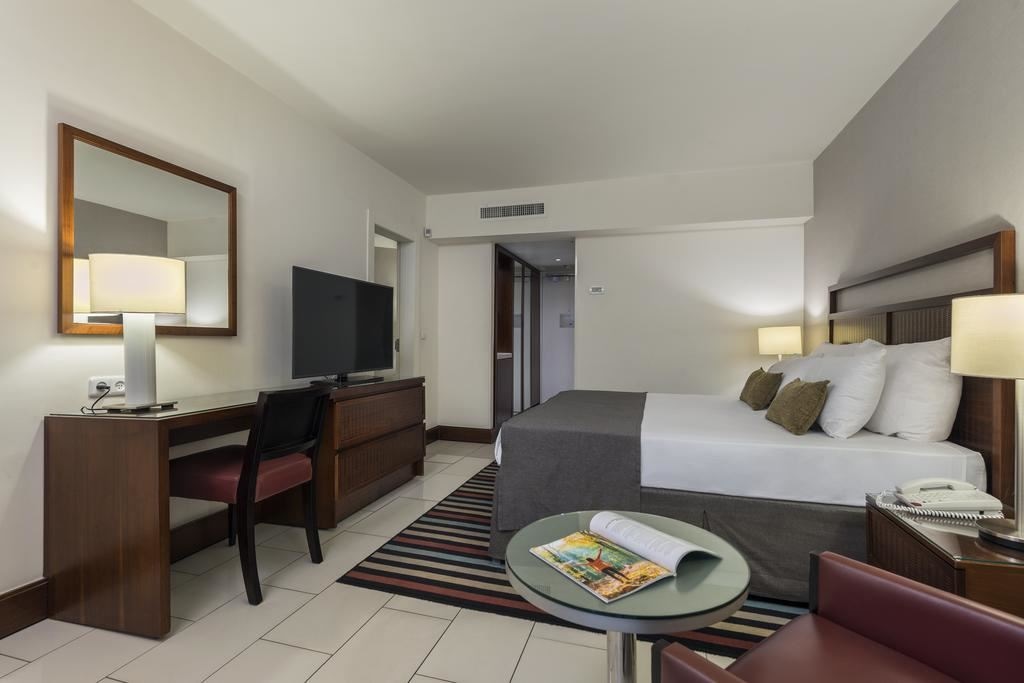 rooms-king-floors-mountain-view