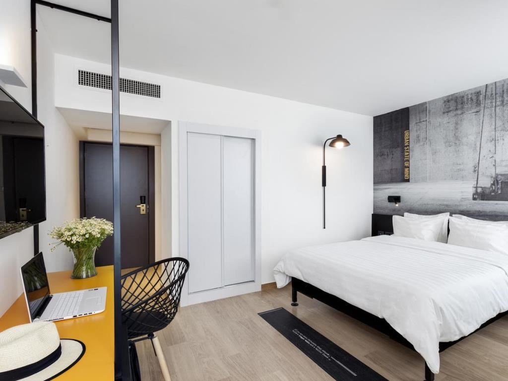 rooms-premium-room-sea-view