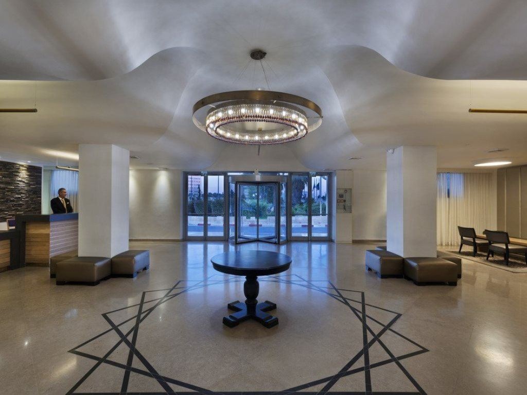 general-main-building