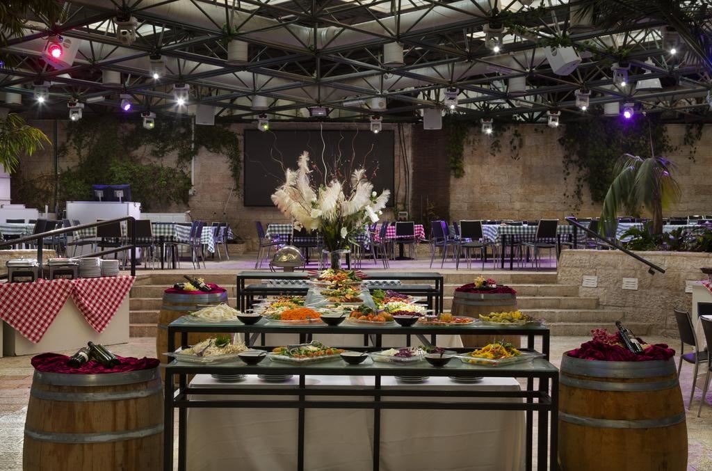 restaurants-main-restaurant