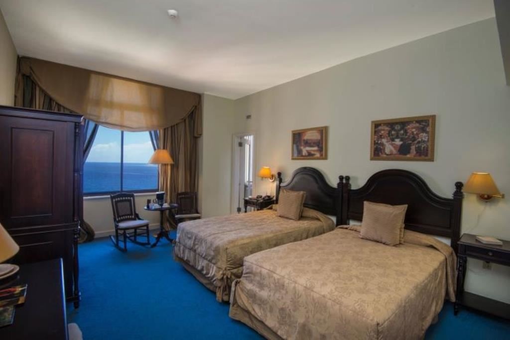 rooms-sea-view-room