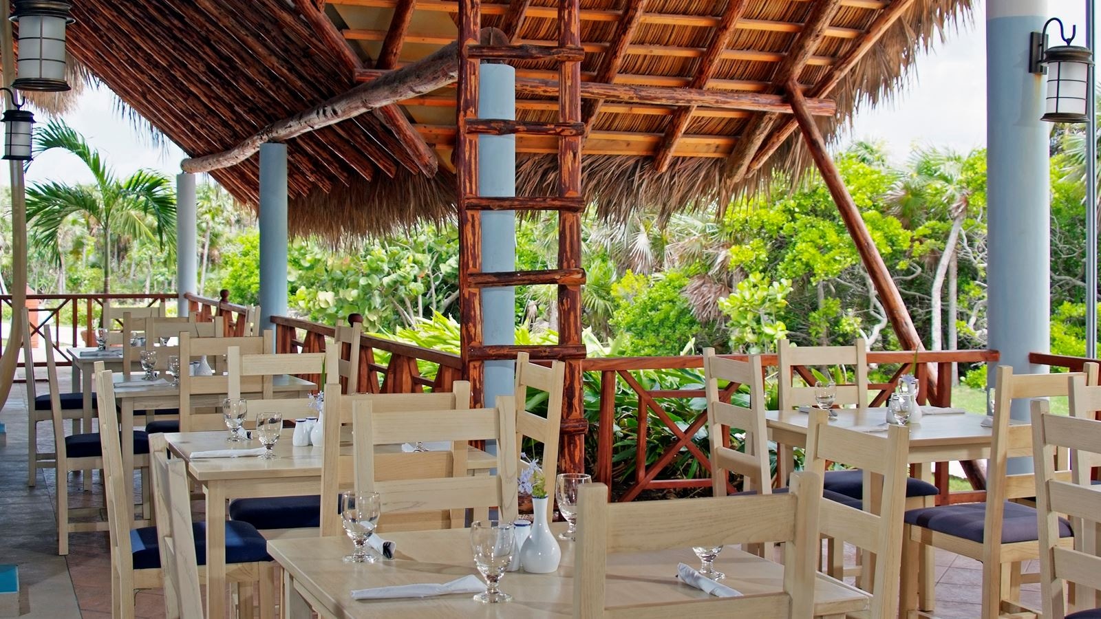 restaurants-los-caribes