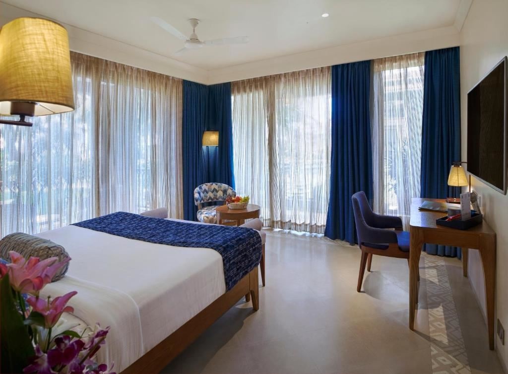rooms-executive-premium-sea-view-room