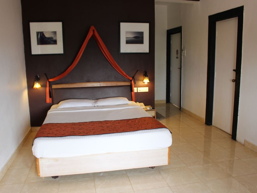 rooms-superior-deluxe-room