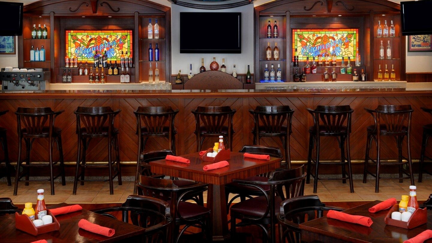 restaurants-champions-sports-bar--restaurant