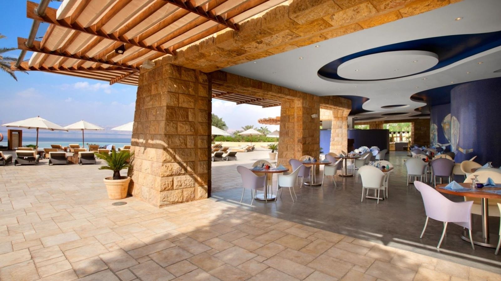 bars-akkad-pool-grill