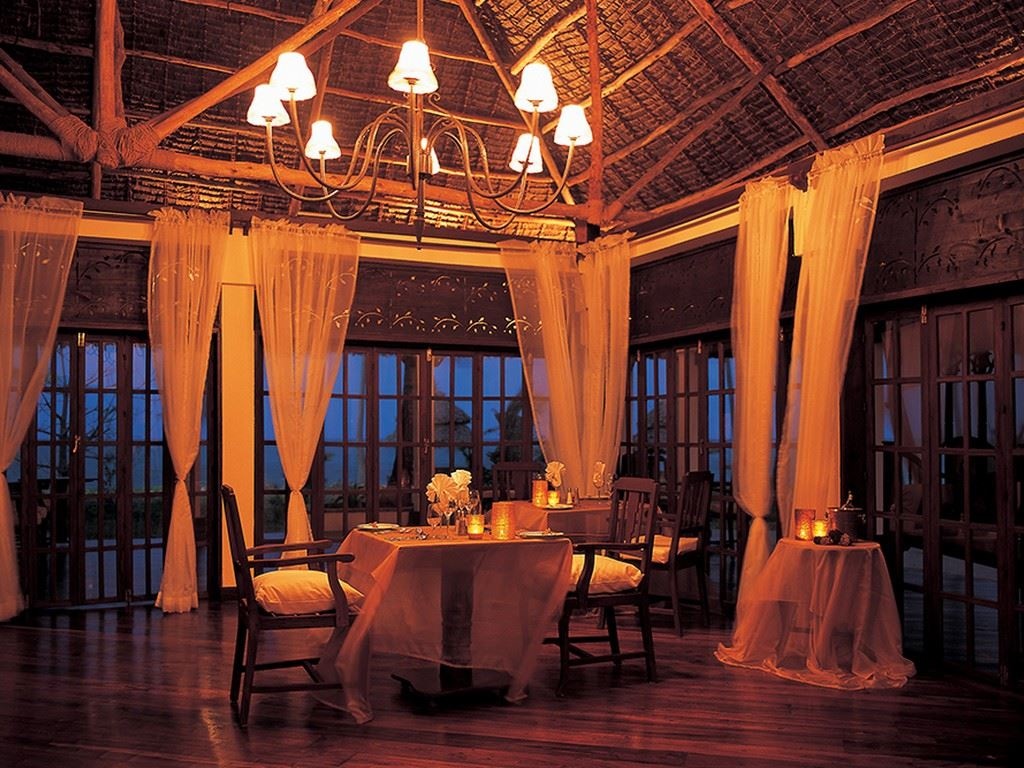 restaurants-dining-pleasures-at-the-palms