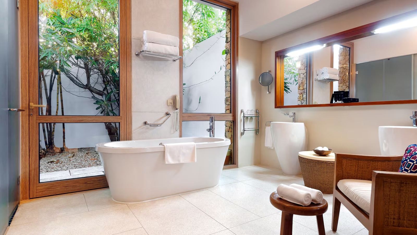 rooms-one-bedroom-villa