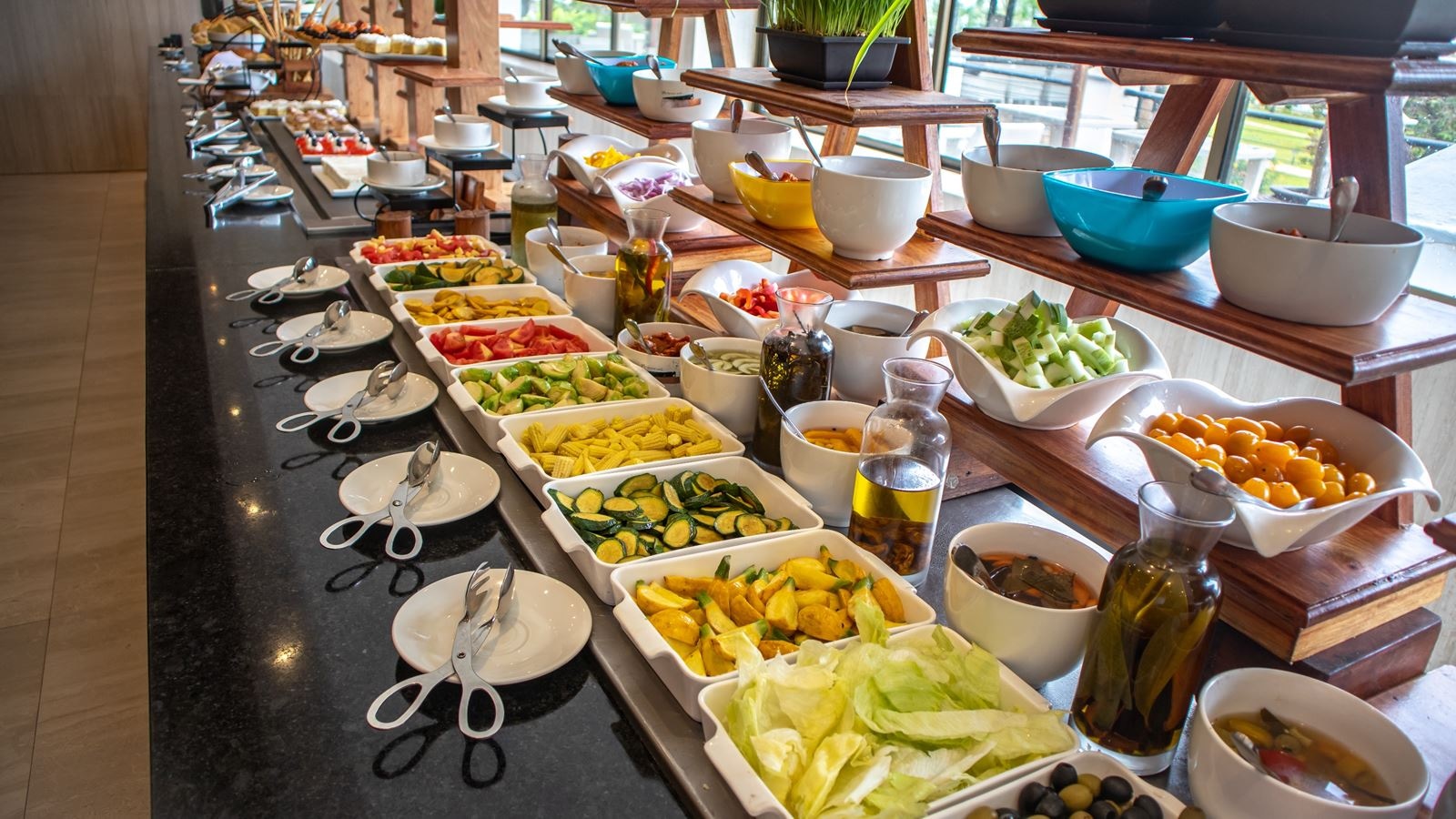 restaurants-breakfast-buffet